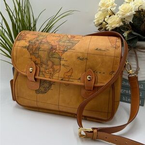Alviero Martini 1A Classe Vintage Messenger Map Bag Made in Italy